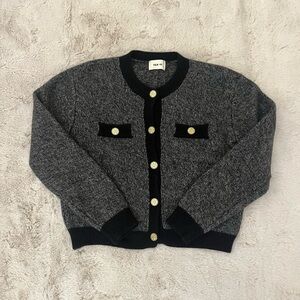 100% Wool Korean Sweater Cardigan Cropped Fit